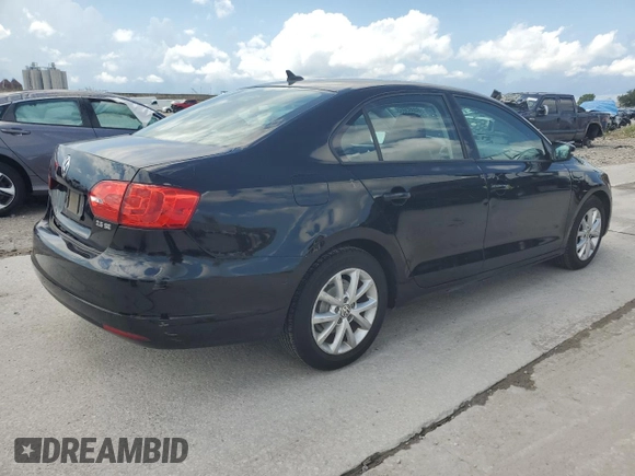 2012 Volkswagen Jetta SE with VIN 3VWDX7AJ3CM338441, listed as a Copart auction lot 60853055 with 151,075 mi miles and Salvage title. Bid and sale history available at DreamBid. Image 3.