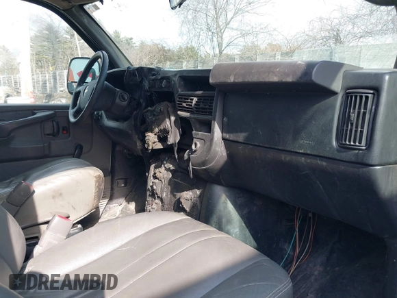 2012 Chevrolet Express Cargo with VIN 1GCWGFCA7C1171520, listed as a IAAI auction lot 41759234 with 197,758 mi miles and . Bid and sale history available at DreamBid. Image 5.