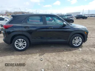 2024 Chevrolet TrailBlazer LS with VIN KL79MMSL5RB169262, listed as a IAAI auction lot 42048848 with 1,568 mi miles and . Bid and sale history available at DreamBid. Image 13.