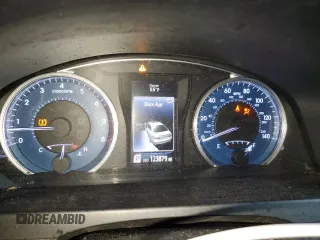 2015 Toyota Camry XLE with VIN 4T1BF1FK8FU011542, listed as a Copart auction lot 46673245 with 123,879 mi miles and Salvage Title. Bid and sale history available at carsss.com. Image 9.