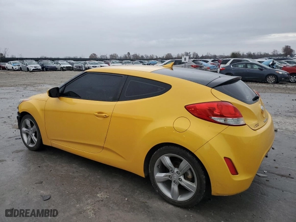 2014 Hyundai Veloster with VIN KMHTC6AD4EU215644, listed as a Copart auction lot 81913064 with 93,692 mi miles and Salvage Title. Bid and sale history available at carsss.com. Image 2.