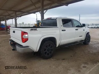 2017 Toyota Tundra SR5 z VIN 5TFEW5F15HX224577, wystawiony jako Copart lot #55704725 z przebiegiem 86 979 mil mil oraz Szkoda całkowita • Salvage title. Historia ofert i sprzedaży dostępna na DreamBid. Obrazek 3.