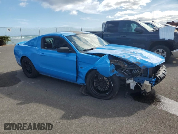 2011 Ford Mustang V6 with VIN 1ZVBP8AM8B5156374, listed as a Copart auction lot 61855985 with 81,403 mi miles and Clean title. Bid and sale history available at DreamBid. Image 4.