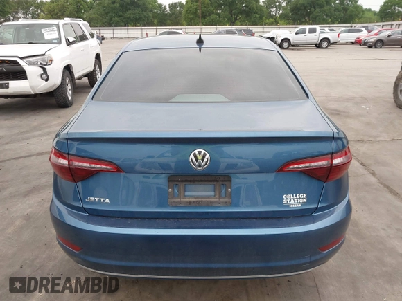 2020 Volkswagen Jetta S z VIN 3VWN57BU4LM048390, wystawiony jako IAAI lot #41946185 z przebiegiem 94 140 mil mil oraz . Historia ofert i sprzedaży dostępna na DreamBid. Obrazek 16.