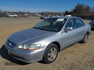 2002 Honda Accord EX z VIN 1HGCG56542A144609, wystawiony jako IAAI lot #41706668 z przebiegiem 220 536 mil mil oraz . Historia ofert i sprzedaży dostępna na DreamBid. Obrazek 2.