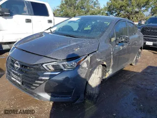 2024 Nissan Versa S with VIN 3N1CN8DV0RL926260, listed as a IAAI auction lot 41473135 with 1,498 mi miles. Bid and sale history available at carsss.com. Image 2.
