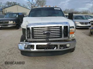2009 Ford F-250 XL with VIN 1FTSW21R39EB19435, listed as a Copart auction lot 49723815 with 164,301 mi miles and Salvage title. Bid and sale history available at DreamBid. Image 5.