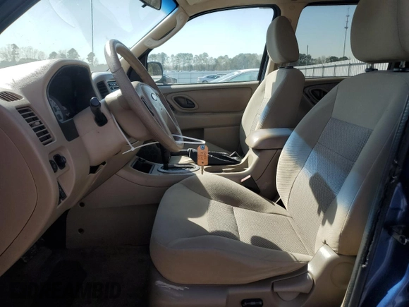 2007 Ford Escape XLT with VIN 1FMYU03Z67KB07923, listed as a Copart auction lot 50120885 with 187,903 mi miles and Salvage Title. Bid and sale history available at carsss.com. Image 7.