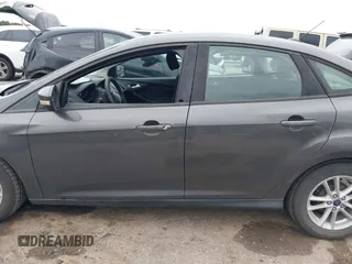 2017 Ford Focus SE z VIN 1FADP3F23HL325751, wystawiony jako IAAI lot #42182722 z przebiegiem 46 119 mil mil oraz . Historia ofert i sprzedaży dostępna na DreamBid. Obrazek 14.