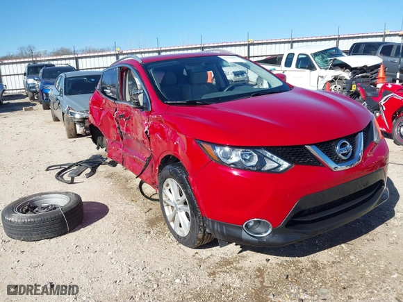 2017 Nissan Rogue Sport SV with VIN JN1BJ1CP3HW009095, listed as a IAAI auction lot 41756200 with 71,879 mi miles. Bid and sale history available at carsss.com. Image 1.