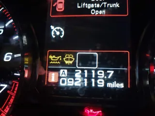 2018 Subaru WRX z VIN JF1VA1A61J9823695, wystawiony jako IAAI lot #41579572 z przebiegiem 92 119 mil mil oraz . Historia ofert i sprzedaży dostępna na DreamBid. Obrazek 15.