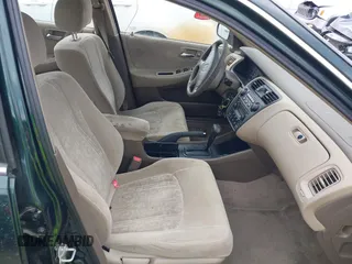 2000 Honda Accord EX z VIN JHMCG5659YC001925, wystawiony jako IAAI lot #41715654 z przebiegiem 190 605 mil mil oraz . Historia ofert i sprzedaży dostępna na DreamBid. Obrazek 5.