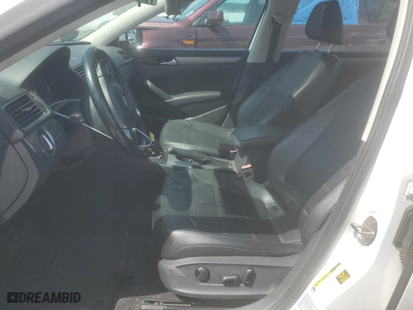 2015 Volkswagen Passat 2.0L TDI SE w/Sunroof with VIN 1VWBV7A32FC093846, listed as a Copart auction lot 52032715 with 124,434 mi miles and Salvage Title. Bid and sale history available at carsss.com. Image 7.