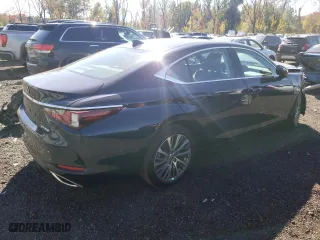 2019 Lexus ES with VIN 58ABZ1B16KU049472, listed as a Copart auction lot 70928213 with 0 mi miles and Salvage Title. Bid and sale history available at carsss.com. Image 3.