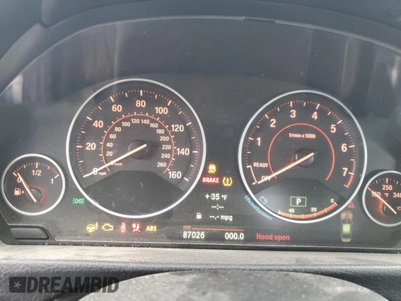 2013 BMW 3 Series 335i xDrive z VIN WBA3B9G52DNP39356, wystawiony jako Copart lot #43982145 z przebiegiem 87 026 mil mil oraz Szkoda całkowita • Salvage title. Historia ofert i sprzedaży dostępna na DreamBid. Obrazek 9.