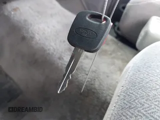 1999 Ford Explorer с VIN 1FMZU32X6XZB34133, выставлен на аукционе IAAI как лот 41391700 с пробегом 275 611 миль миль и . История ставок и продаж доступна на DreamBid. Изображение 11.