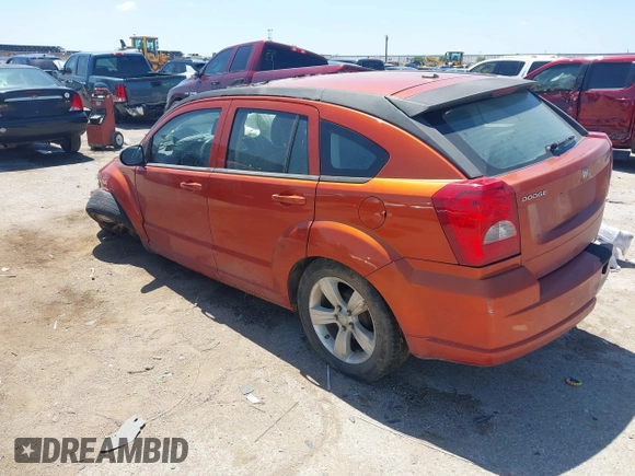 2010 Dodge Caliber Mainstreet z VIN 1B3CB3HA0AD581789, wystawiony jako IAAI lot #42092842 z przebiegiem 237 483 mil mil oraz . Historia ofert i sprzedaży dostępna na DreamBid. Obrazek 3.