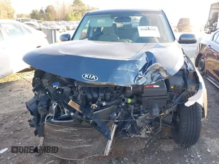 2020 Kia Soul LX with VIN KNDJ23AU3L7104656, listed as a IAAI auction lot 41660544 with 70,243 mi miles. Bid and sale history available at carsss.com. Image 6.
