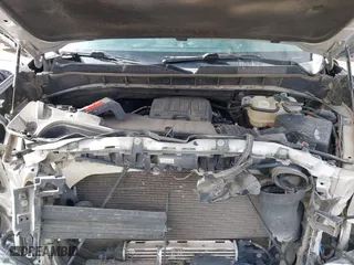 2019 Chevrolet Silverado 1500 LT with VIN 3GCPWCEK8KG124931, listed as a IAAI auction lot 41325693 with 116,927 mi miles. Bid and sale history available at carsss.com. Image 10.