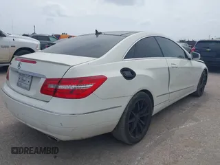2012 Mercedes-Benz E 350 with VIN WDDKJ5KB4CF130789, listed as a IAAI auction lot 42083917 with 174,189 mi miles and . Bid and sale history available at DreamBid. Image 4.