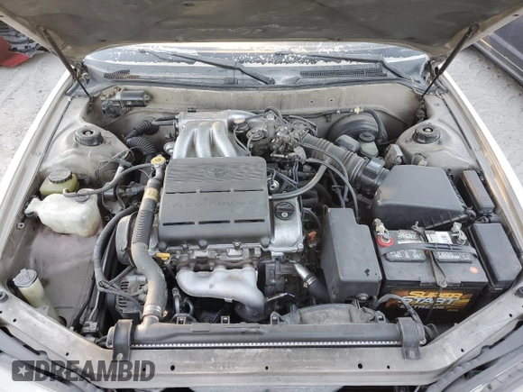 1995 Toyota Camry LE with VIN 4T1GK12E5SU76389, listed as a Copart auction lot 83120474 with 245,875 mi miles and Non Repairable. Bid and sale history available at carsss.com. Image 12.
