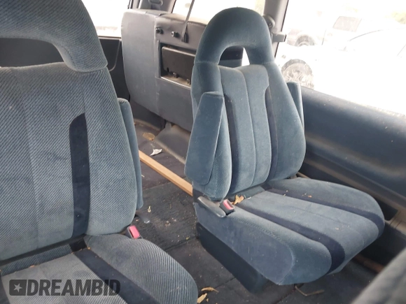 1991 Toyota Previa LE z VIN JT3AC12RXM1003215, wystawiony jako IAAI lot #42068000 z przebiegiem 127 150 mil mil oraz . Historia ofert i sprzedaży dostępna na DreamBid. Obrazek 8.