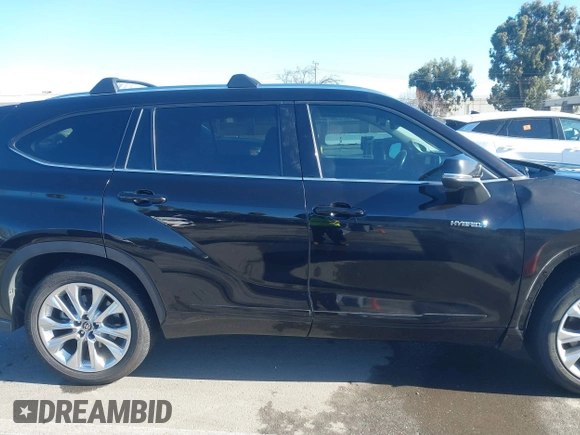 2021 Toyota Highlander Hybrid Limited with VIN 5TDYARAH8MS006883, listed as a IAAI auction lot 41507332 with 169,210 mi miles and . Bid and sale history available at DreamBid. Image 13.