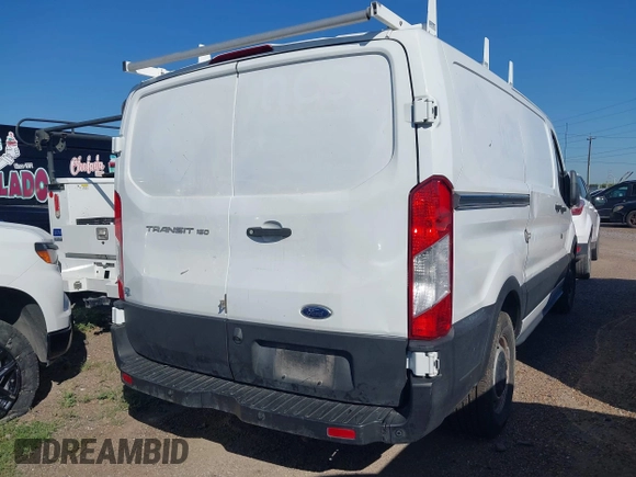 2019 Ford Transit z VIN 1FTYE1YM2KKA11865, wystawiony jako IAAI lot #42057856 z przebiegiem 71 214 mil mil oraz . Historia ofert i sprzedaży dostępna na DreamBid. Obrazek 4.