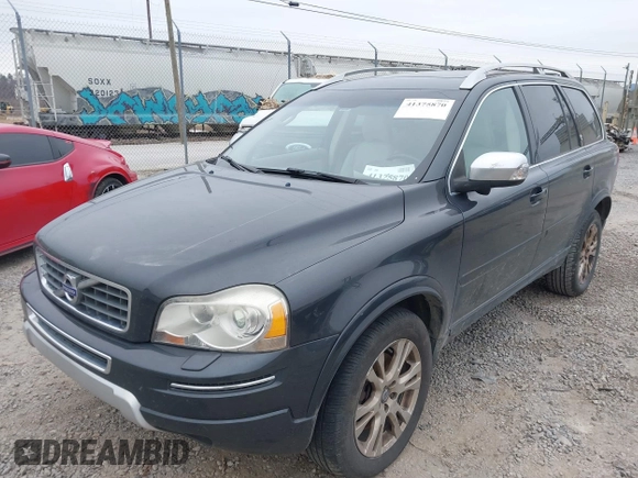 2013 Volvo XC90 Premier Plus with VIN YV4952CY9D1655924, listed as a IAAI auction lot 41375870 with 180,608 mi miles. Bid and sale history available at carsss.com. Image 2.