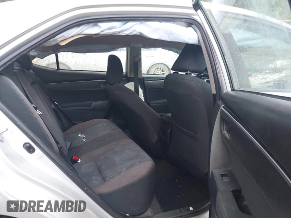 2018 Toyota Corolla L z VIN 5YFBURHE7JP812470, wystawiony jako IAAI lot #42183208 z przebiegiem 243 880 mil mil oraz . Historia ofert i sprzedaży dostępna na DreamBid. Obrazek 8.
