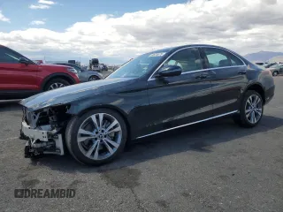 2019 Mercedes-Benz C 300 z VIN 55SWF8DBXKU289278, wystawiony jako Copart lot #54876675 z przebiegiem 37 105 mil mil oraz Szkody całkowita. Historia ofert i sprzedaży dostępna na DreamBid. Obrazek 1.