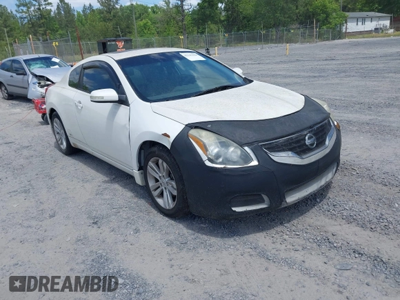 2012 Nissan Altima 2.5 S with VIN 1N4AL2EP5CC113044, listed as a IAAI auction lot 42143104 with 189,339 mi miles. Bid and sale history available at carsss.com. Image 1.