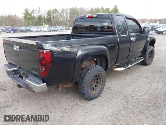 2005 GMC Canyon SLE Z85 with VIN 1GTDT196958206061, listed as a IAAI auction lot 42121015 with 158,440 mi miles. Bid and sale history available at carsss.com. Image 4.