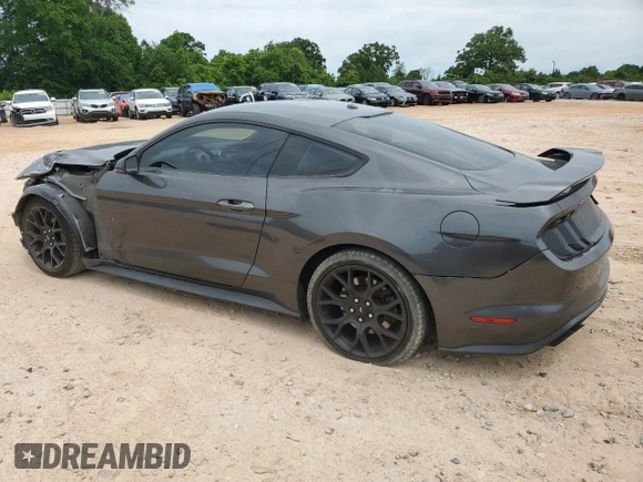 2019 Ford Mustang EcoBoost z VIN 1FA6P8TH8K5143490, wystawiony jako Copart lot #57561905 z przebiegiem 126 460 mil mil oraz Szkoda całkowita • Salvage title. Historia ofert i sprzedaży dostępna na DreamBid. Obrazek 2.