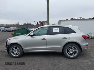 2017 Audi Q5 Premium Plus z VIN WA1L2AFP7HA095898, wystawiony jako IAAI lot #41886892 z przebiegiem 90 175 mil mil oraz . Historia ofert i sprzedaży dostępna na DreamBid. Obrazek 14.