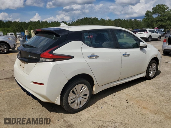 2018 Nissan LEAF SV with VIN 1N4AZ1CP9JC302563, listed as a Copart auction lot 56521215 with 104,124 mi miles and Clean title. Bid and sale history available at DreamBid. Image 3.