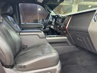 2011 Ford F-250 XL z VIN 1FT7W2BT4BEC66370, wystawiony jako Copart lot #56407075 z przebiegiem 97 025 mil mil oraz Czysty tytuł • Clean title. Historia ofert i sprzedaży dostępna na DreamBid. Obrazek 5.