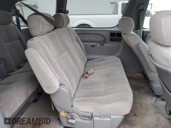 1999 Toyota Sienna CE z VIN 4T3GF19C7XU154663, wystawiony jako Copart lot #85240854 z przebiegiem 197 962 mil mil oraz Szkoda całkowita • Salvage title. Historia ofert i sprzedaży dostępna na DreamBid. Obrazek 11.