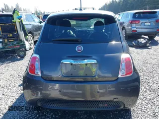 2015 FIAT 500e with VIN 3C3CFFGEXFT652883, listed as a IAAI auction lot 41895022 with 70,641 mi miles. Bid and sale history available at carsss.com. Image 16.