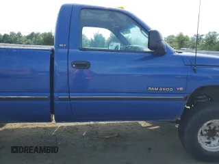 1996 Dodge 2500 with VIN 1B7KF26Z5TJ116592, listed as a Copart auction lot 61669014 with 178,635 mi miles and Salvage Title. Bid and sale history available at DreamBid. Image 10.