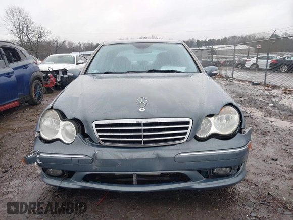 2006 Mercedes-Benz C 230 Sport with VIN WDBRF52H86A833794, listed as a IAAI auction lot 41564751 with 132,857 mi miles and . Bid and sale history available at carsss.com. Image 12.
