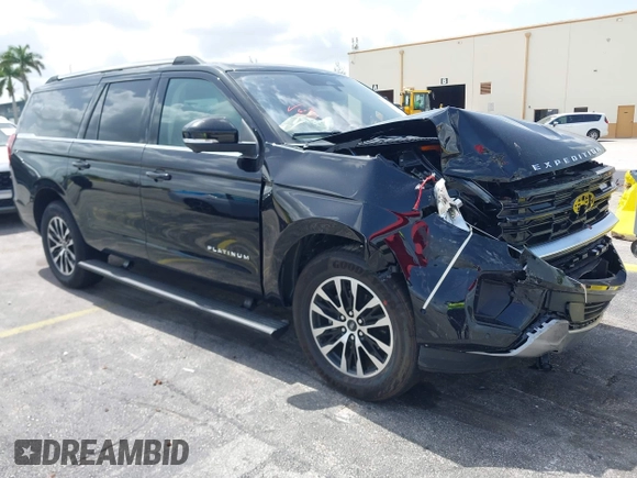 2025 Ford Expedition z VIN 1FMJK1M89SEA17806, wystawiony jako IAAI lot #42438561 z przebiegiem 3 269 mil mil oraz . Historia ofert i sprzedaży dostępna na DreamBid. Obrazek 1.