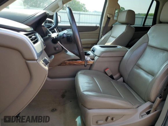 2017 GMC Yukon SLT z VIN 1GKS1BKC6HR357090, wystawiony jako Copart lot #59317515 z przebiegiem 124 408 mil mil oraz Szkoda całkowita • Salvage title. Historia ofert i sprzedaży dostępna na DreamBid. Obrazek 7.