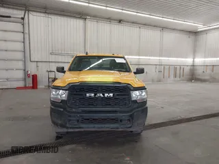 2019 Ram 2500 Tradesman with VIN 3C6UR5CJ3KG620324, listed as a IAAI auction lot 42516945 with 34,444 mi miles and . Bid and sale history available at DreamBid. Image 13.