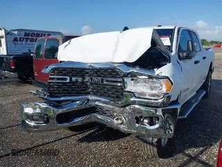 2024 Ram 2500 Big Horn with VIN 3C6UR5DJ3RG366512, listed as a IAAI auction lot 42509617 with 17,854 mi miles and . Bid and sale history available at DreamBid. Image 12.