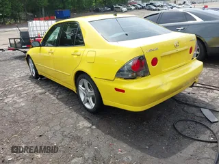 2001 Lexus IS 300/350 z VIN JTHBD182610014669, wystawiony jako IAAI lot #42261927 z przebiegiem 316 221 mil mil oraz . Historia ofert i sprzedaży dostępna na DreamBid. Obrazek 3.