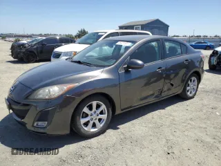 2011 Mazda 3 i Touring z VIN JM1BL1VG2B1404877, wystawiony jako Copart lot #56401685 z przebiegiem 198 031 mil mil oraz Szkoda całkowita • Salvage title. Historia ofert i sprzedaży dostępna na DreamBid. Obrazek 1.