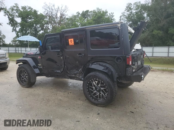 2014 Jeep Wrangler Unlimited Sahara z VIN 1C4HJWEG4EL305998, wystawiony jako Copart lot #56377275 z przebiegiem 60 597 mil mil oraz Szkoda całkowita • Salvage title. Historia ofert i sprzedaży dostępna na DreamBid. Obrazek 2.