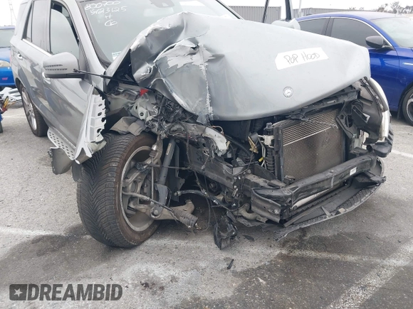 2015 Mercedes-Benz M 350 with VIN 4JGDA5JB6FA499526, listed as a IAAI auction lot 42360236 with Not provided miles and . Bid and sale history available at DreamBid. Image 6.