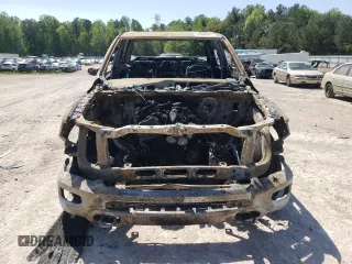 2022 Ram 1500 Limited with VIN 1C6SRFHM3NN402332, listed as a Copart auction lot 54950825 with Not provided miles and Non repairable. Bid and sale history available at DreamBid. Image 5.